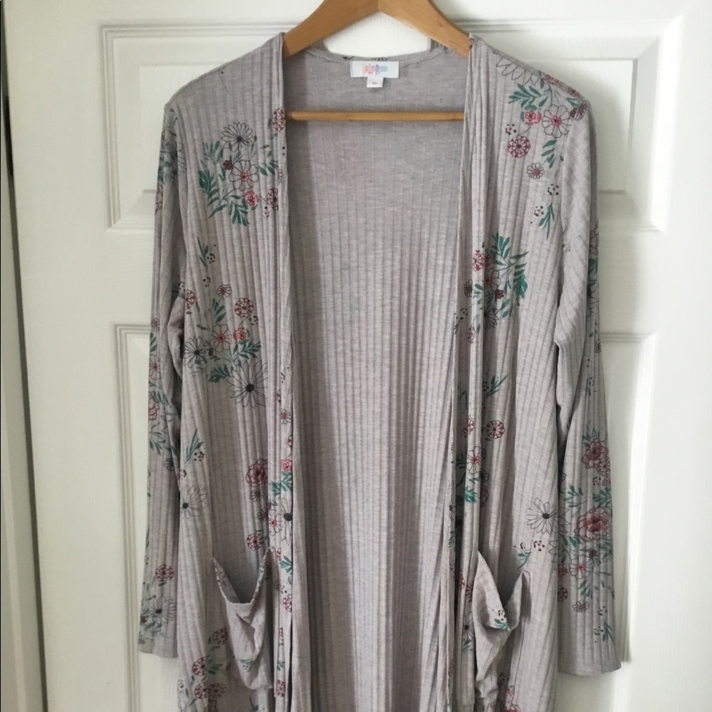 LuLaRoe Sarah cardigan